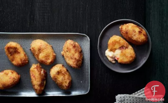 Manchego und Schinken Croquetas