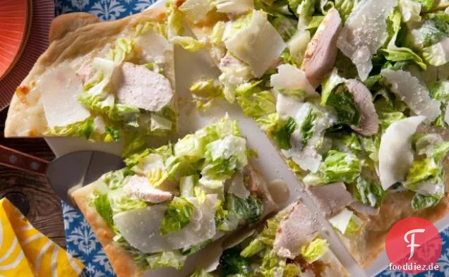 Gehackte Caesar Salat Pizza