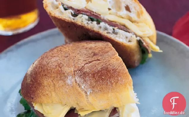 Artischocke und Schinken Panini