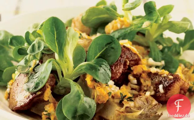 Warmer Artischocken-Hühnerlebersalat