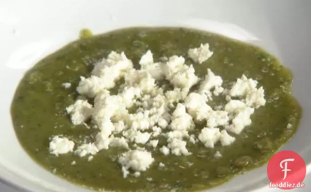 Griechische Split Erbsensuppe mit Zitrone