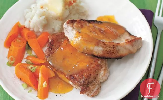 Schweinekoteletts mit Aprikosen-Senf-Sauce