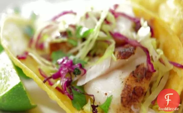 Gegrillte Fisch-Tacos mit Vera Cruz Salsa