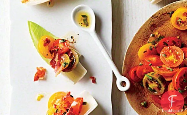 Speck-Endivien-Tomaten-Bisse