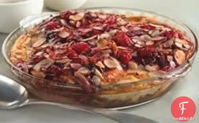 Kirsche Schokolade Mandel Croissant Brot Pudding