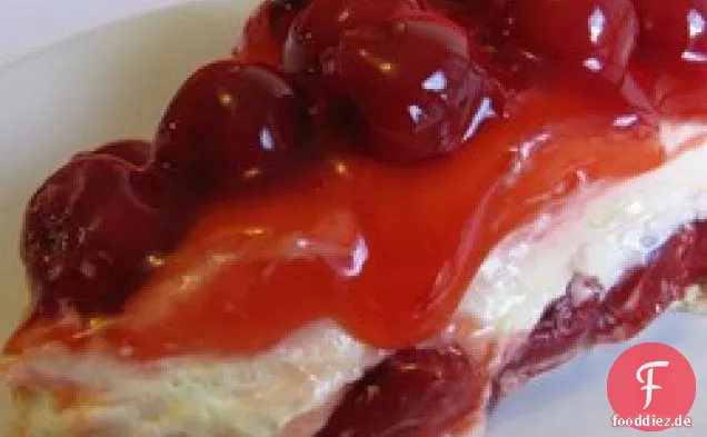 Flauschige Zitronen-Frucht-Torte