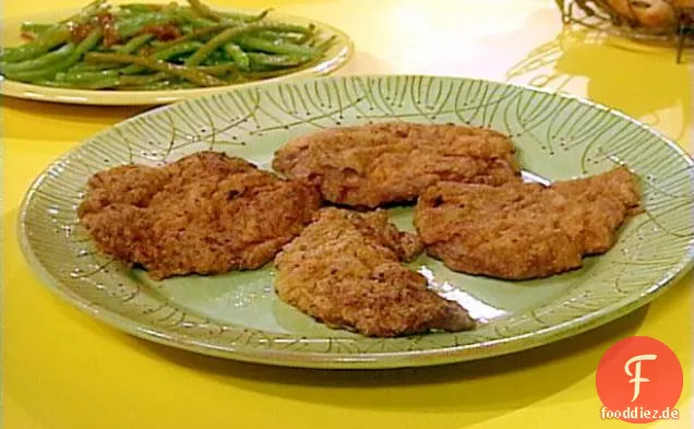 Huhn gebratene Steaks und Sahne-Pfanne Soße mit Keksen