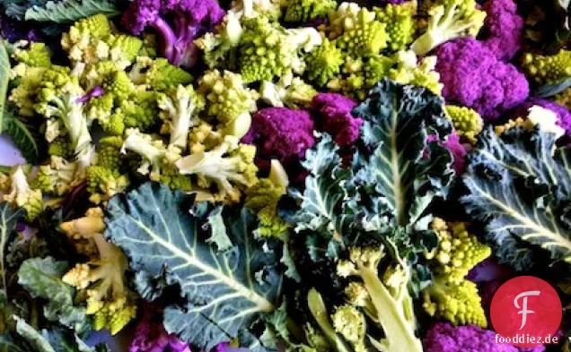 Gerösteter Blumenkohl und Brokkoli mit Minze und Kapernvinaigrette