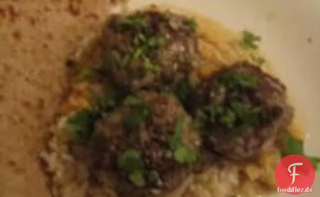 Pakistanische Fleischbällchen mit Soße (Koftay)