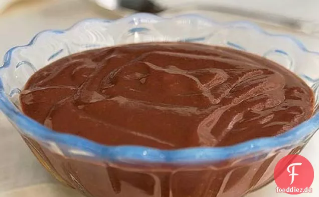 Bittersüßer Schokoladenpudding