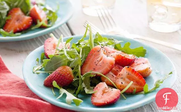 Rucola und Erdbeersalat