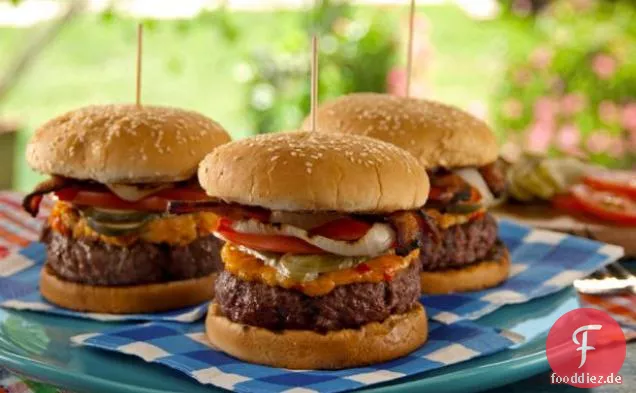 Pimiento-Käse-Speck-Burger