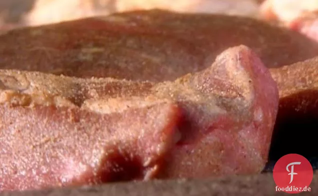 Trocken geriebenes BBQ Beef Brisket oder Huhn