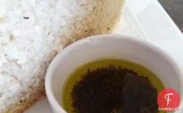Olivenöl-Dip für italienisches Brot