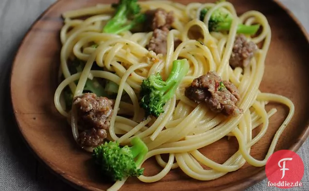 Linguine Mit Wurst Und Brokkoli