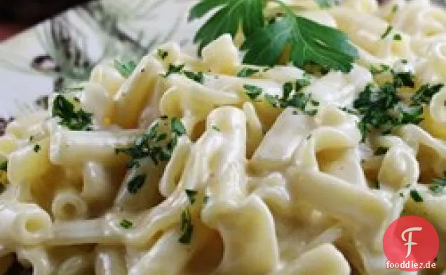 Schnelle und Einfache Parmesan-Nudeln