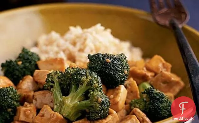 Brokkoli-Tofu-Rühren-Braten