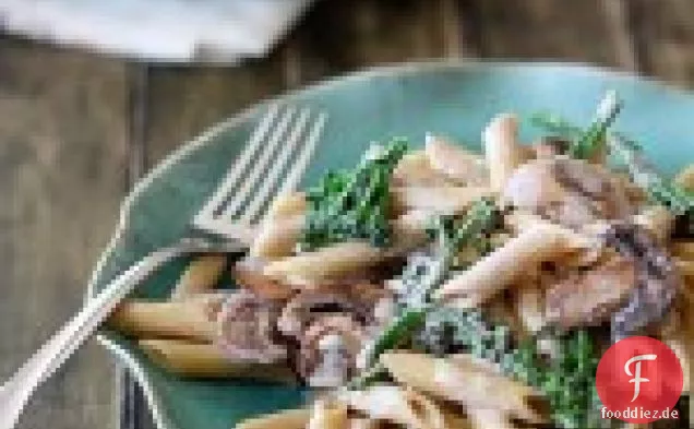 Pasta Alfredo Mit Brokkoli Und Champignons