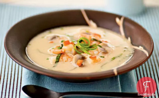 Würzige Kokosnuss-Garnelen-Suppe