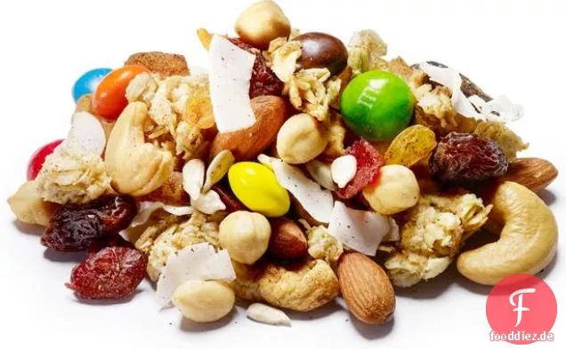 Trail Mix mit Honig-Haferflocken.
