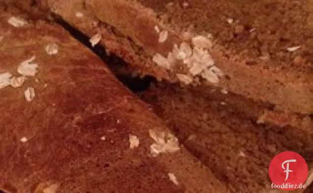 Haferflocken-Melasse-Brot