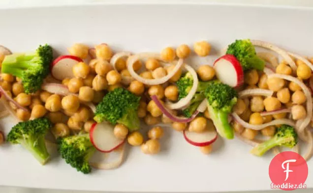 Kichererbsen-Brokkoli-Salat