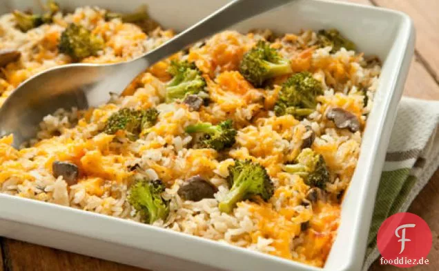 Brokkoli-, Reis- und Käseauflauf