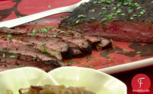 Giddy-Up Steak mit Zwiebel-Dattel-Kompott