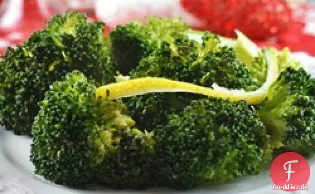 Brokkoli mit Zitronenbuttersauce