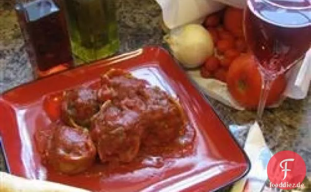 Einfache italienische gefüllte Muscheln und Fleischbällchen
