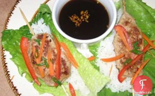 Asiatische Rolle Salat Wrap
