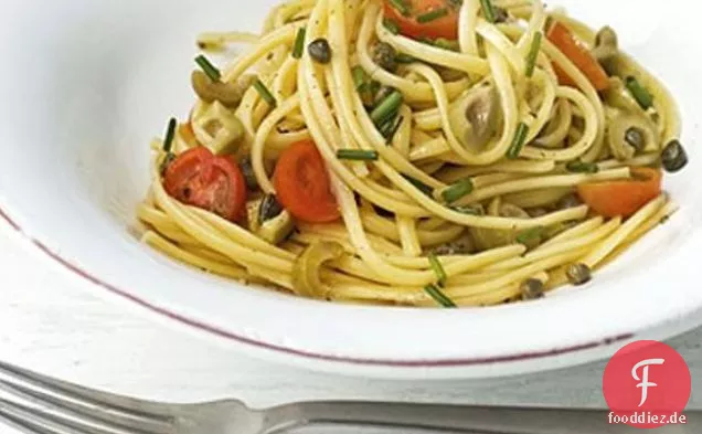 Linguine Mit Tomaten, Kapern & Oliven