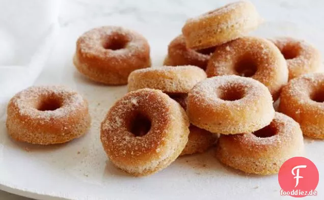 Zimt gebackene Donuts