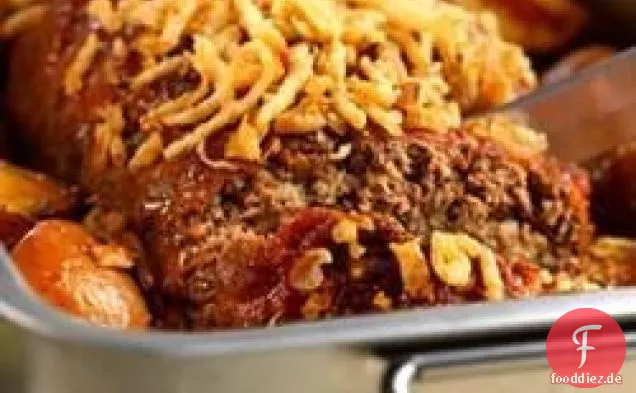 Zwiebel-Kruste Leberkäse mit Bratkartoffeln