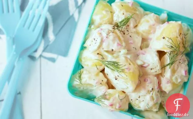 Cremiger Dijon-Dill-Kartoffelsalat