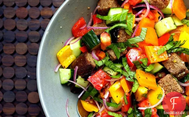 Das letzte Hurra des Sommers Panzanella