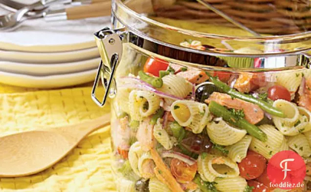 Lachs Niçoise Nudelsalat