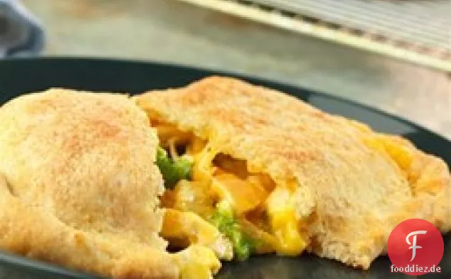 Cheesy Huhn und Brokkoli Taschen