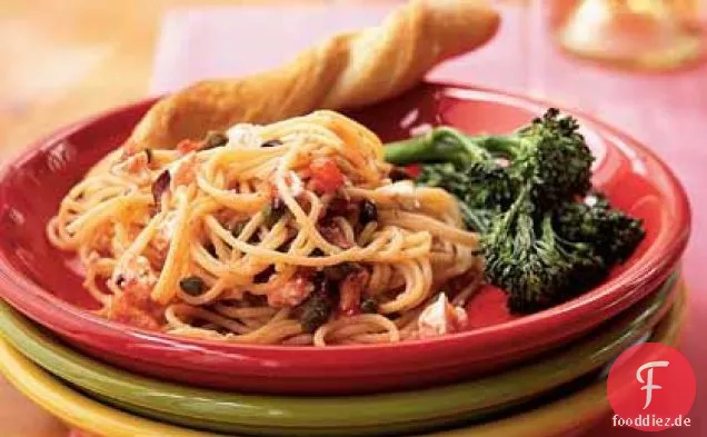 Spaghetti mit pfeffriger No-Cook-Tomatensauce