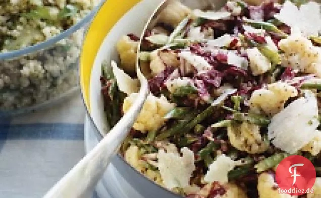 Radicchio-Salat Mit Grünen Bohnen Und Blumenkohl