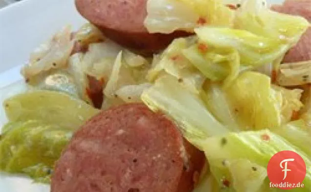 Polnische Link Wurst und Kohl