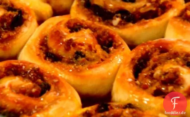 Einfache klebrige Brötchen