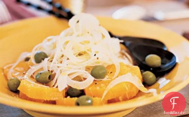 Fenchel-Orangen-Salat mit grünen Oliven