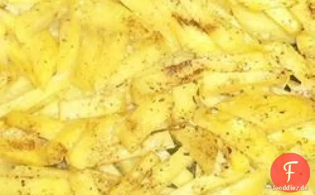 Kartoffelgratin mit Hühnerbrühe, Knoblauch und Thymian