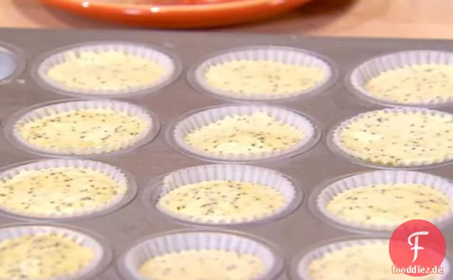 Mini Zitrone Mohn Saure Sahne Semifreddo Cupcakes