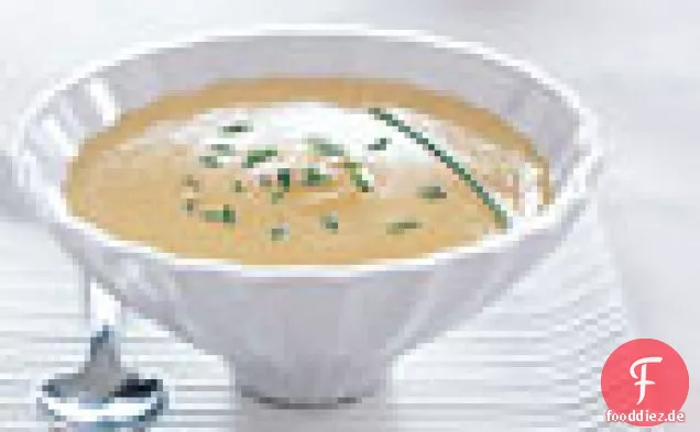Creme von Blumenkohlsuppe mit Safran
