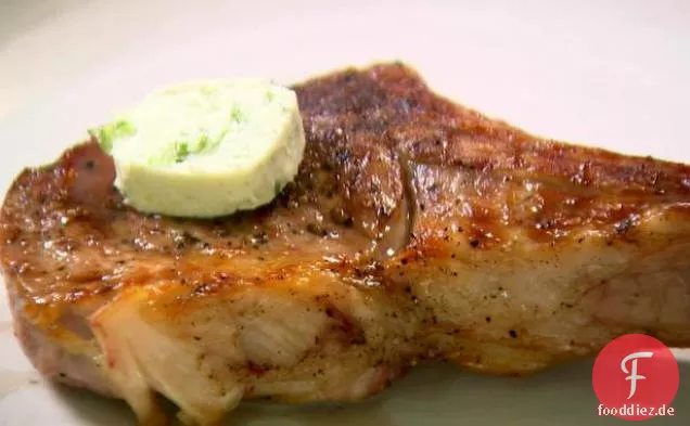 Kalbskoteletts mit Roquefort Butter