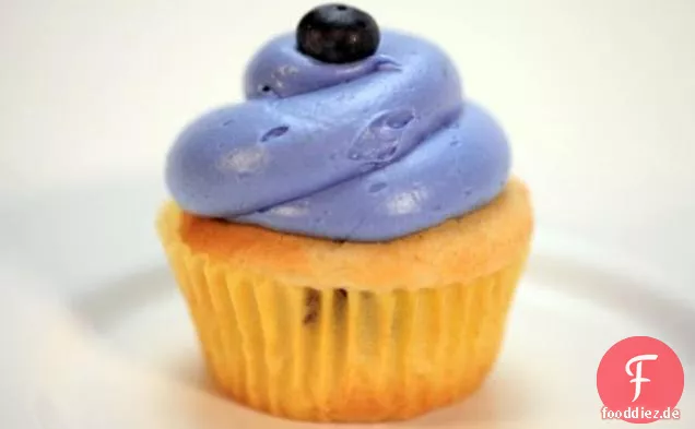 Zitronen-Blaubeer-Cupcakes mit Zitronen-Frischkäse-Zuckerguss