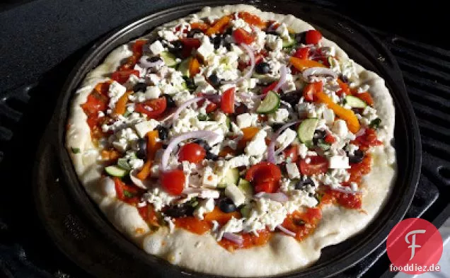 Supreme Veggie Pizza Mit Mozzarella Und Feta