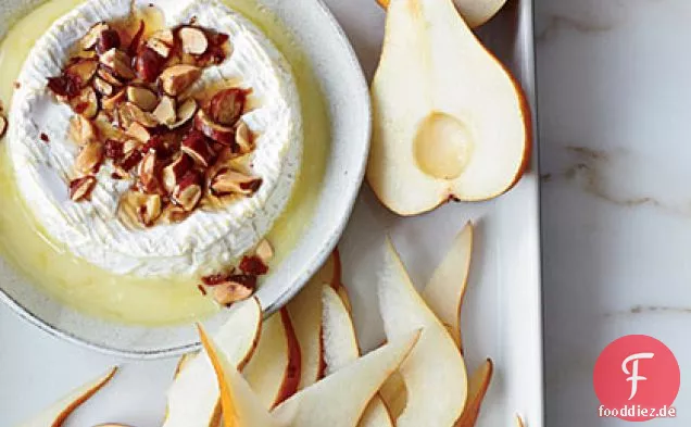 Gebackener Camembert mit Birnen